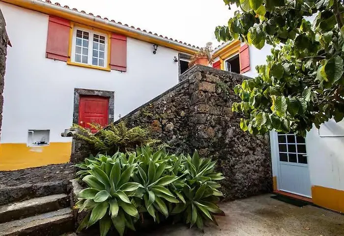 Capelas Mansion Dom wakacyjny Ponta Delgada