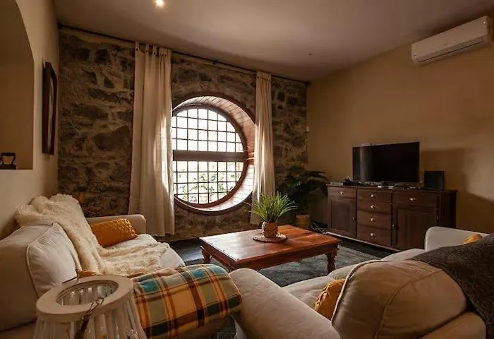 Capelas Mansion Dom wakacyjny Ponta Delgada