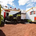 Capelas Mansion Casa de Férias Ponta Delgada