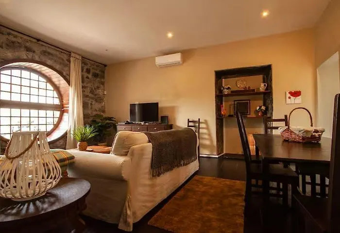 Capelas Mansion * 蓬塔德尔加达